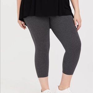 Torrid, capri leggings, worn once